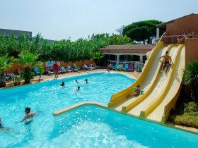 piscine camping bormes les mimosas.jpeg