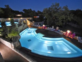 week end couple paca.jpeg