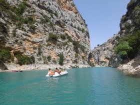 camping greoux les bains vacances